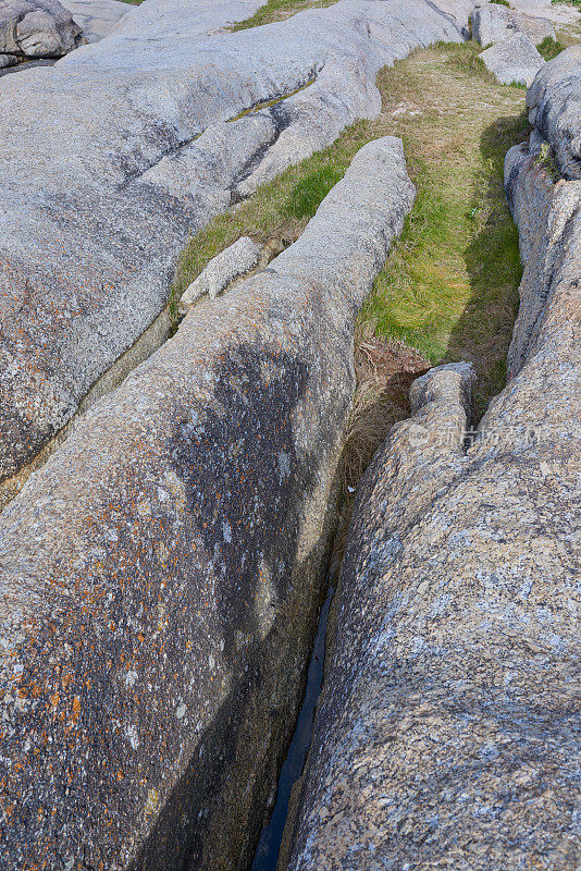 Rocky coastline of the CampÂ´s Bay, Western Cape